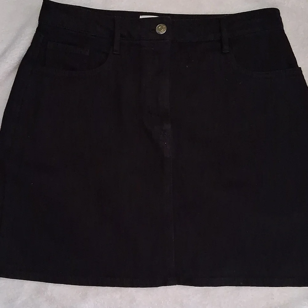 Wilfred High Rise Black Jeans - Picture 6 of 7